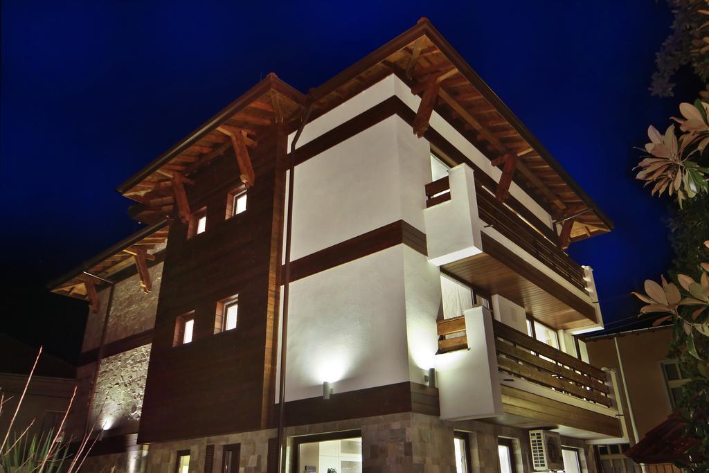 Anita Guest House & Relax Perushtitsa Exterior photo